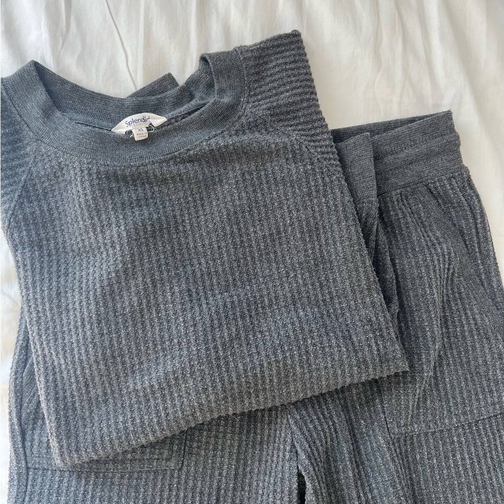 Splendid Gray Waffle Knit Lounge Set